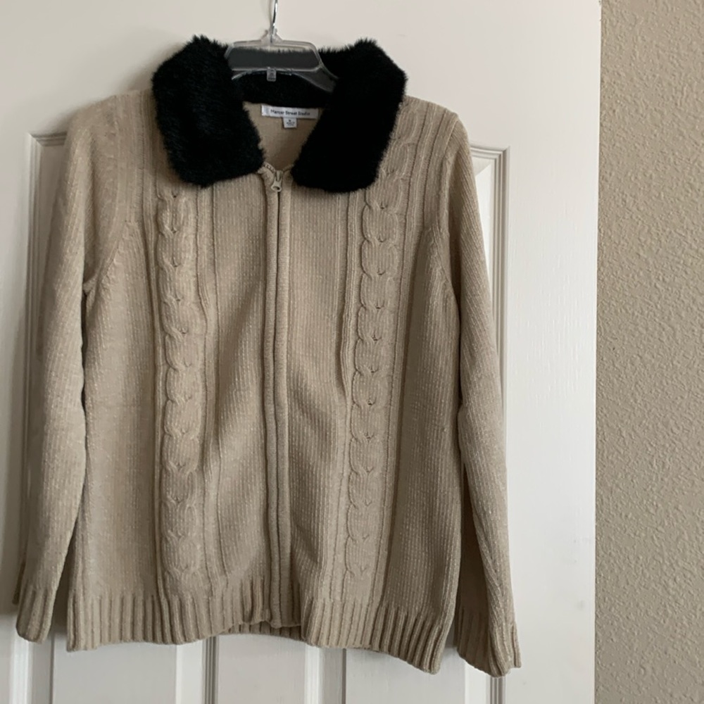 Ladies sweater size medium.  Tan/ Black fur color.  100% acrylic